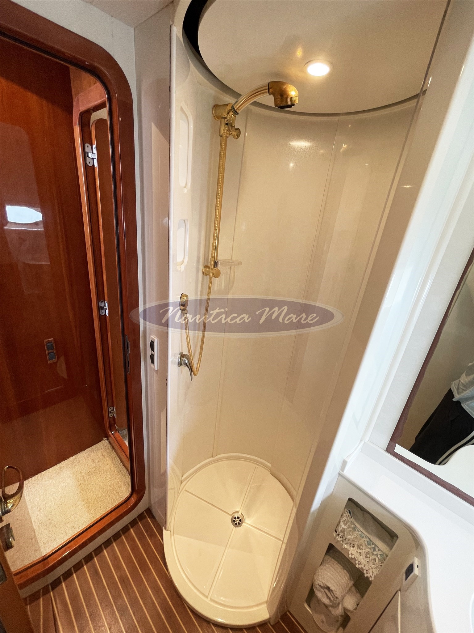 Enterprise Marine EM 46 (128)