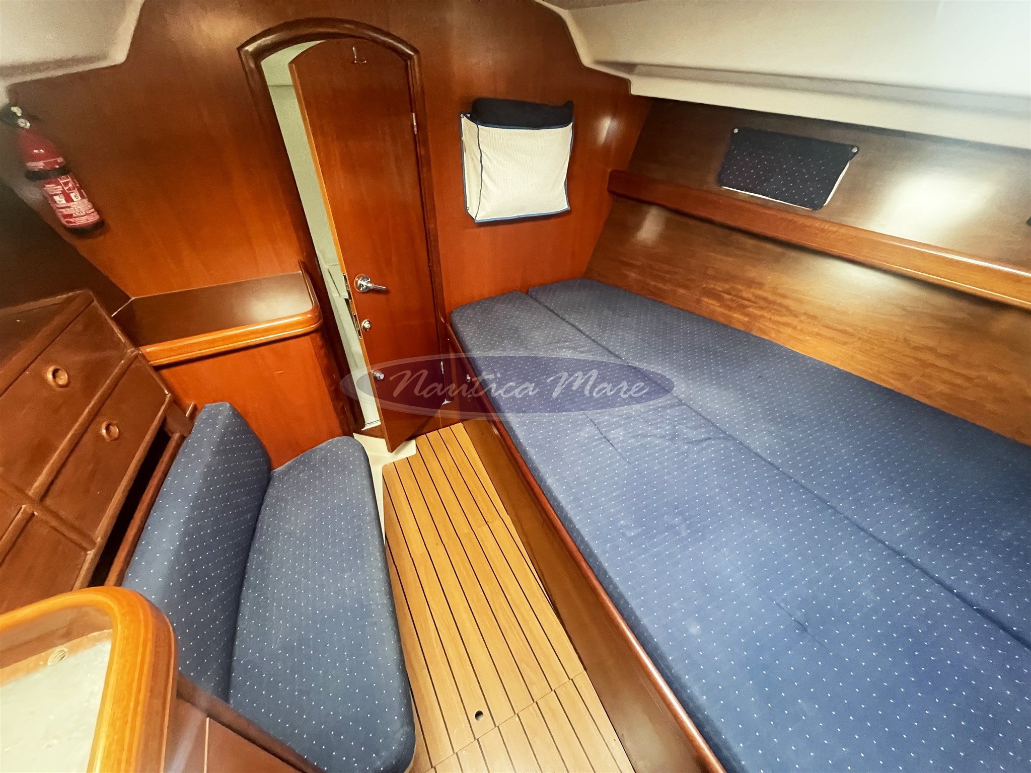 Beneteau Oceanis 411 Clipper (10)