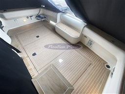 Cayman 38 walk around (6)