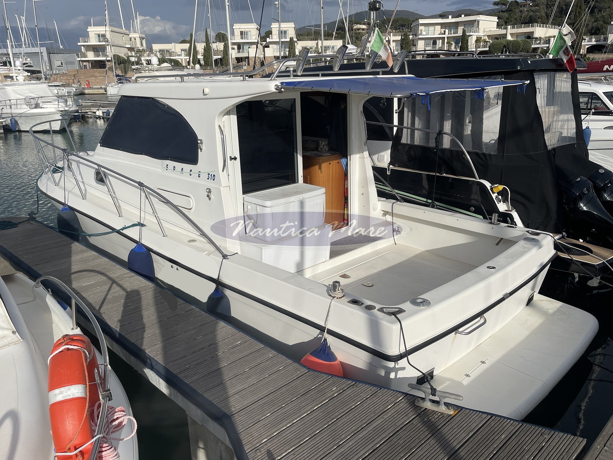 CN Plastik Space 310 Cruise (1)