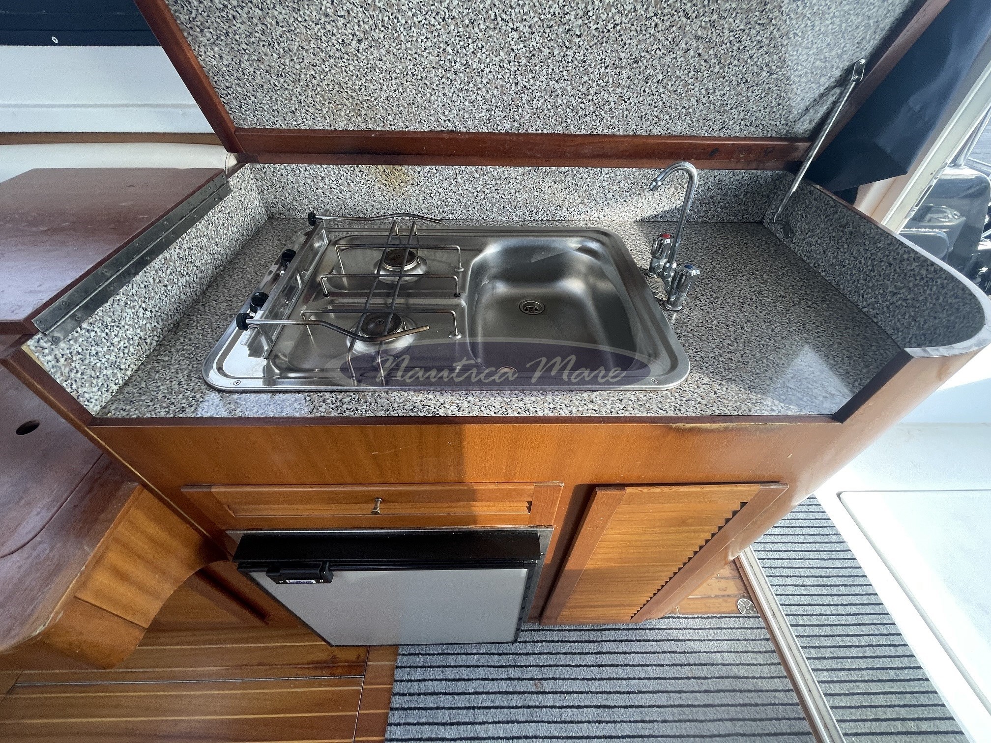 CN Plastik Space 310 Cruise (7)