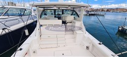 Tiara 4200 Open (26)