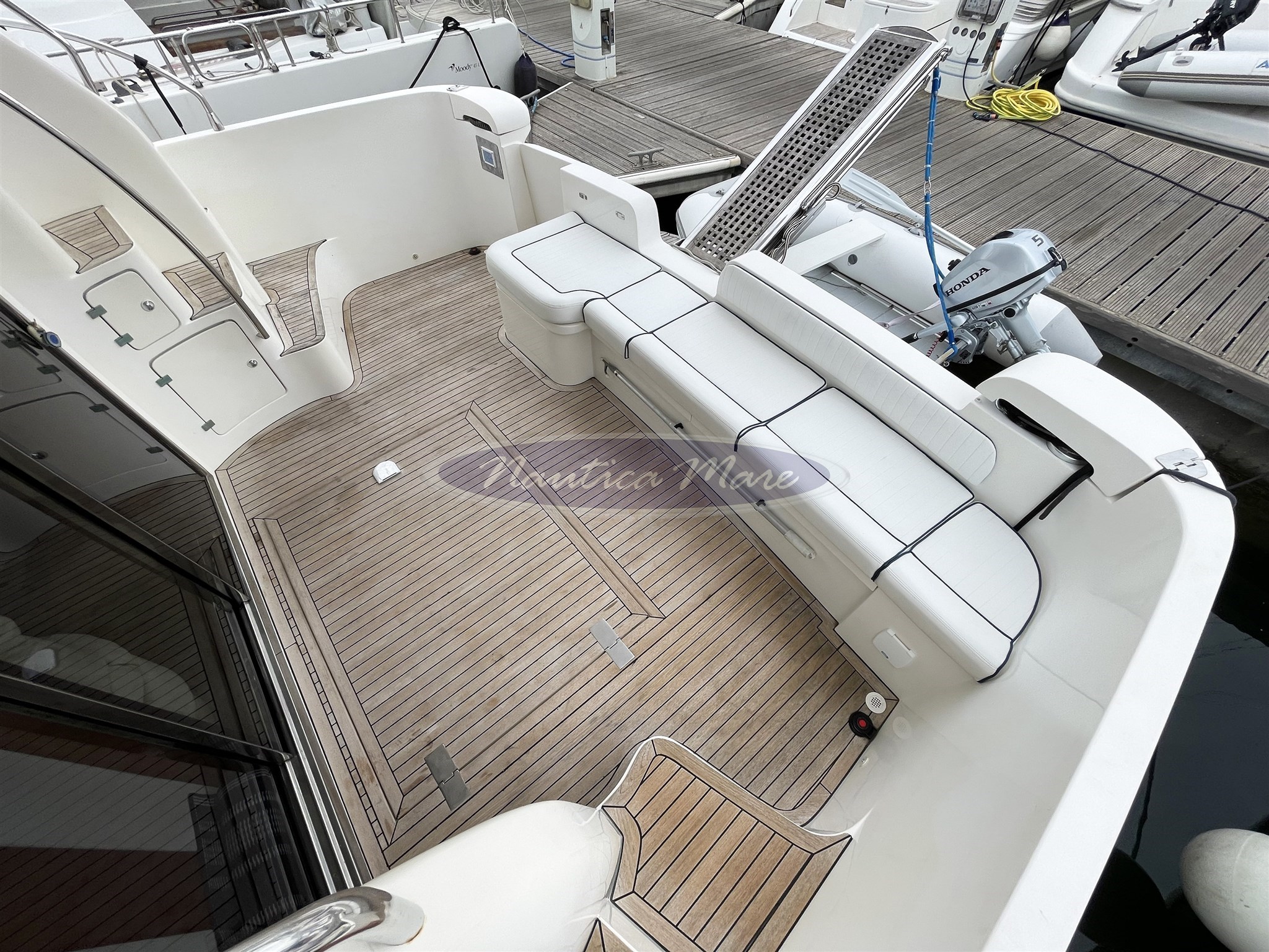 Enterprise Marine EM 46 (12)