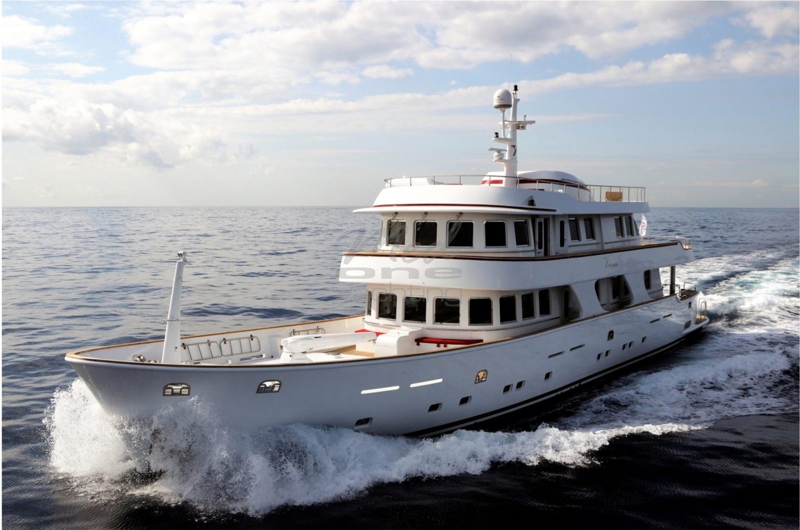 Terranova yacht TANANAI - Main shot