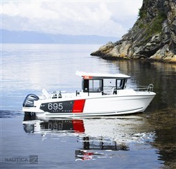 Merry_Fisher_695_Sport_Serie2-Jeanneau-1762-scaled (1)