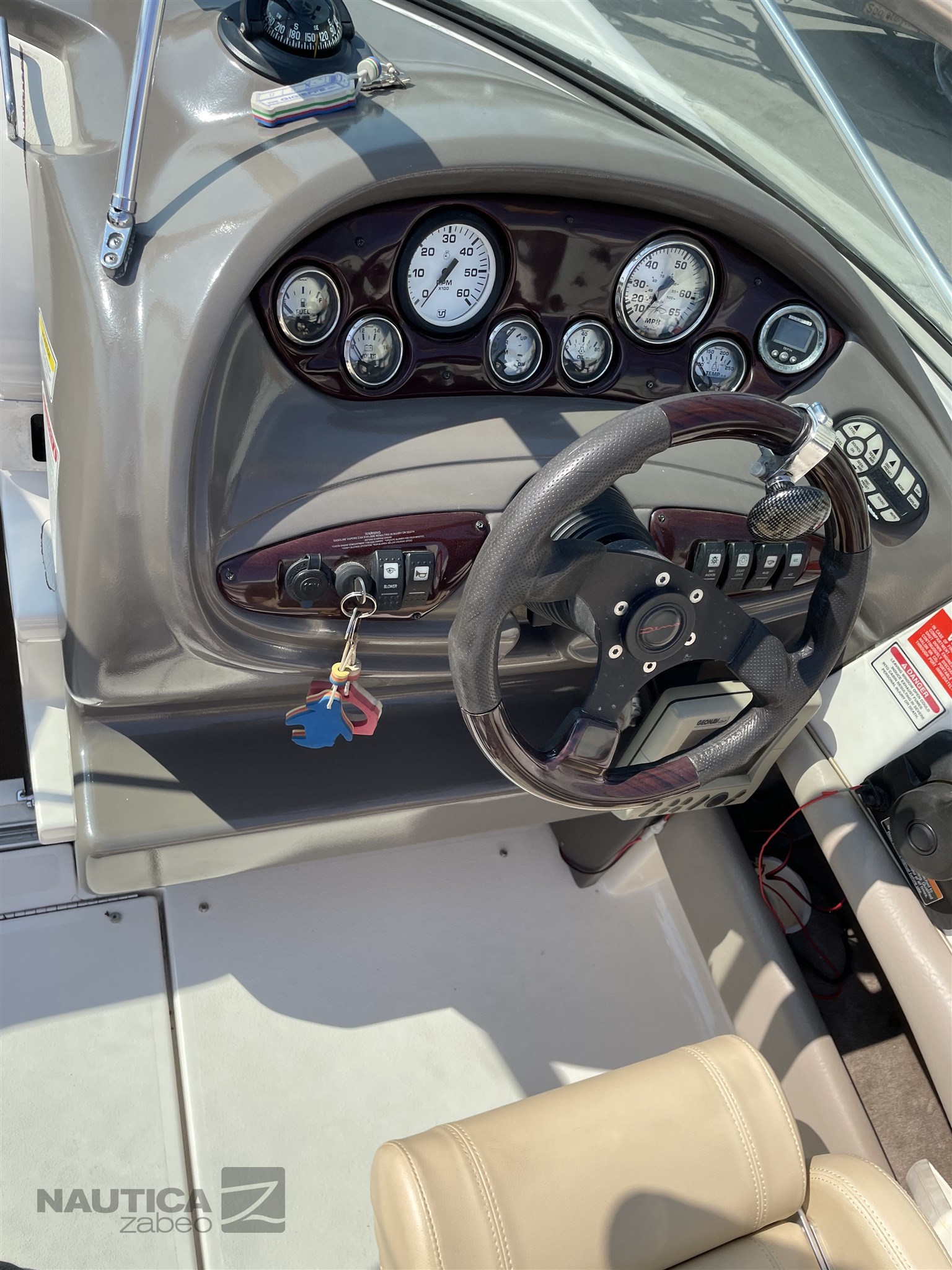 Monterey 2018 Cuddy - 18