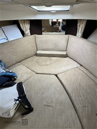 cranchi zaffiro 29_cabina prua letto