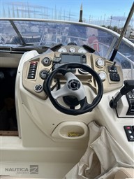 cranchi zaffiro 29_helm station