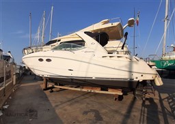 Searay 325 Sub -  04