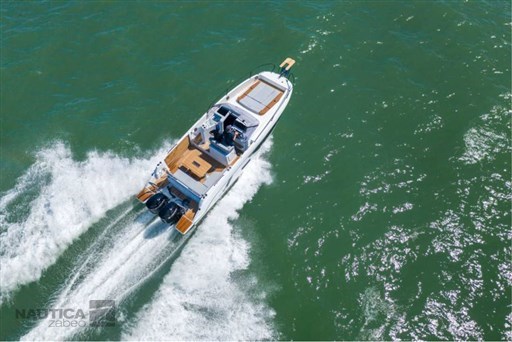 Beneteau Flyer 9 Sundeck