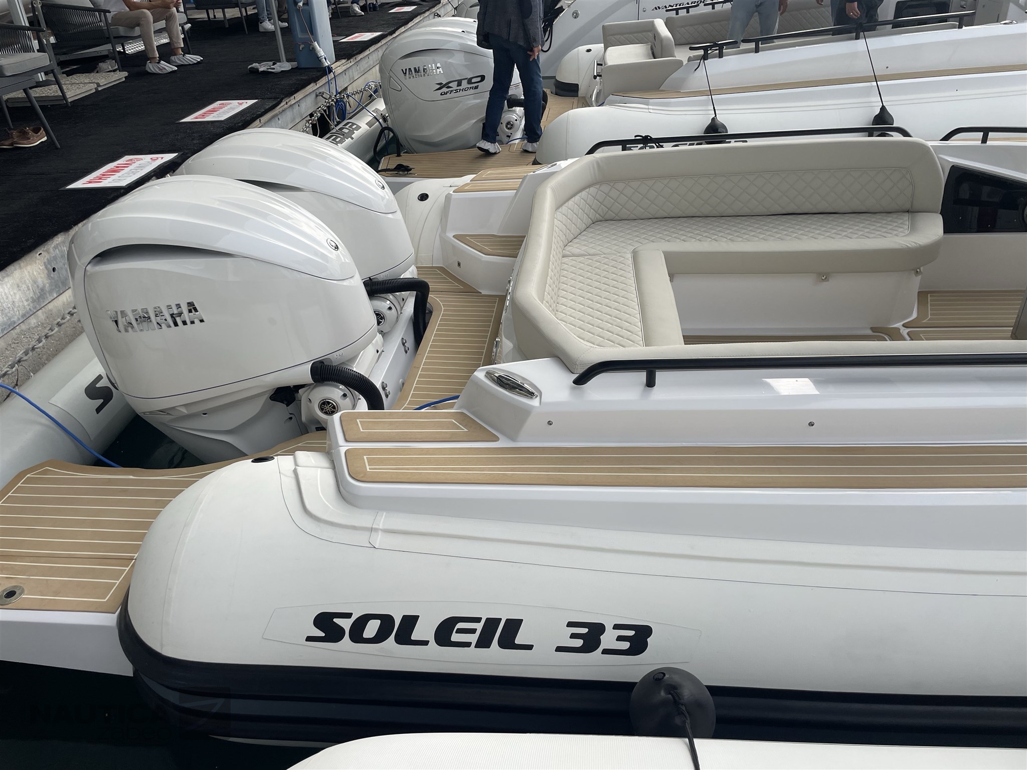 soleil 33