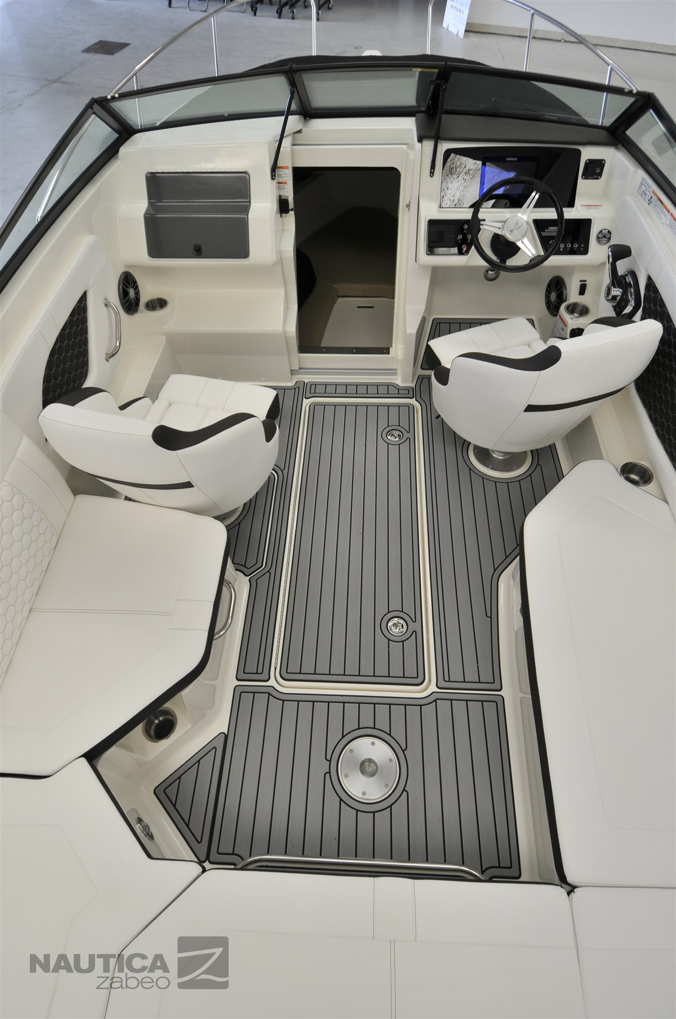 Sea ray 230 Sport - 11