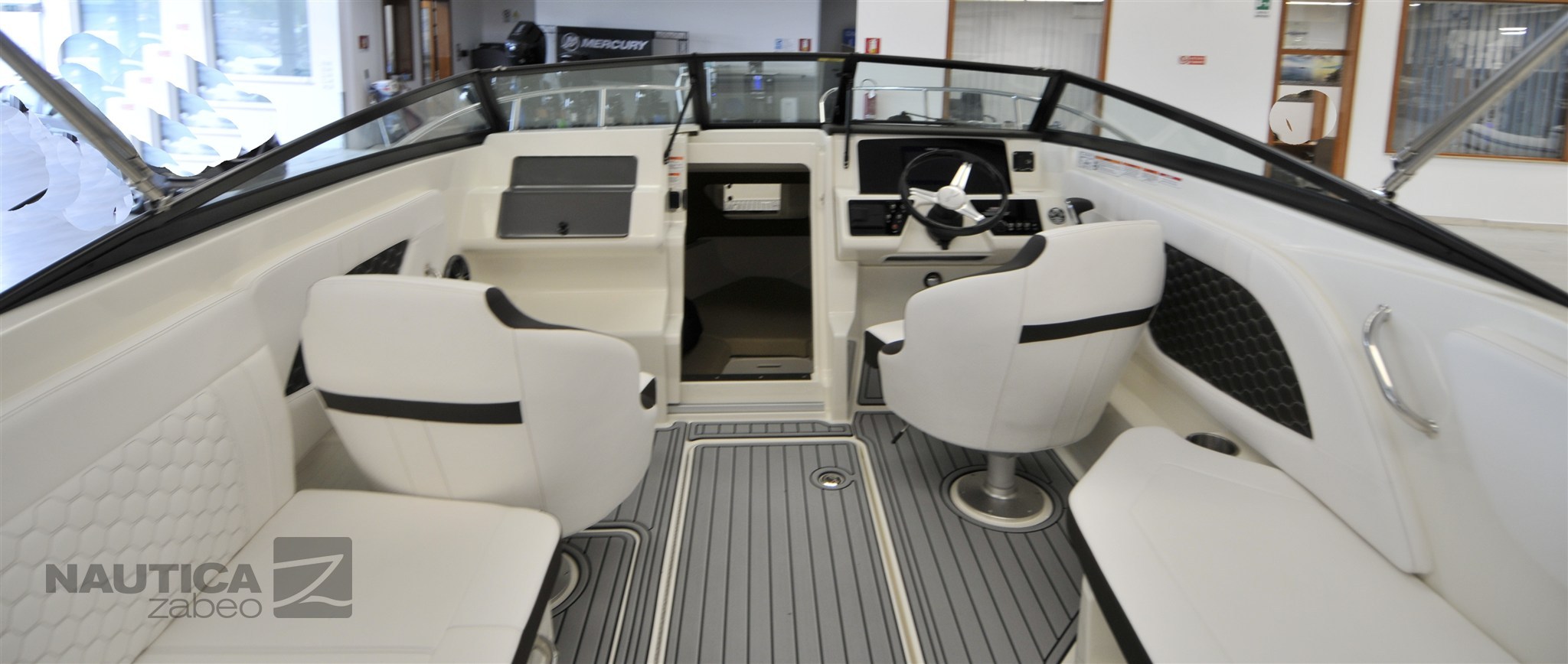 Sea ray 230 Sport - 13