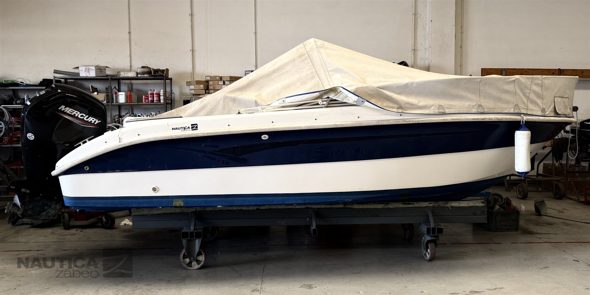Syros 190 AU - 02