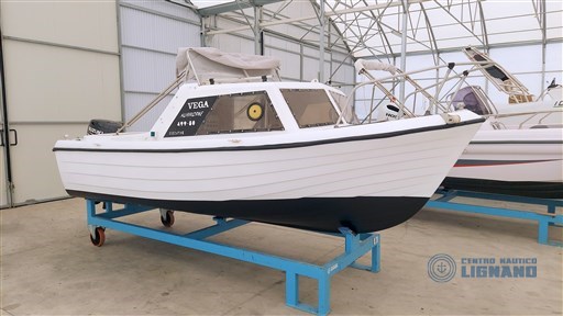 Vega Hurricane 499-80 Executive