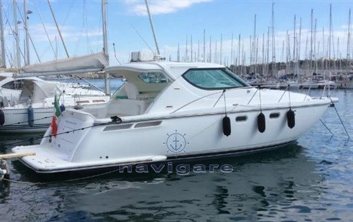 Tiara Yachts 4300 Sovran