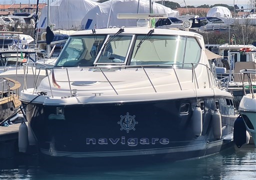 Tiara Yachts 3900 Sovran
