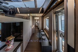 M30WA (hull #256) [hi-res]-12