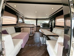 Abati-64-dinette