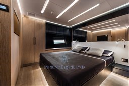 AB80 (hull #203) [hi-res]-39