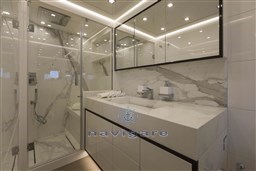 AB80 (hull #203) [hi-res]-29