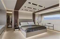 AB80 (hull #203) [hi-res]-19