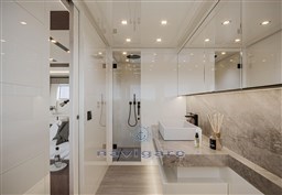 AB80 (hull #203) [hi-res]-21