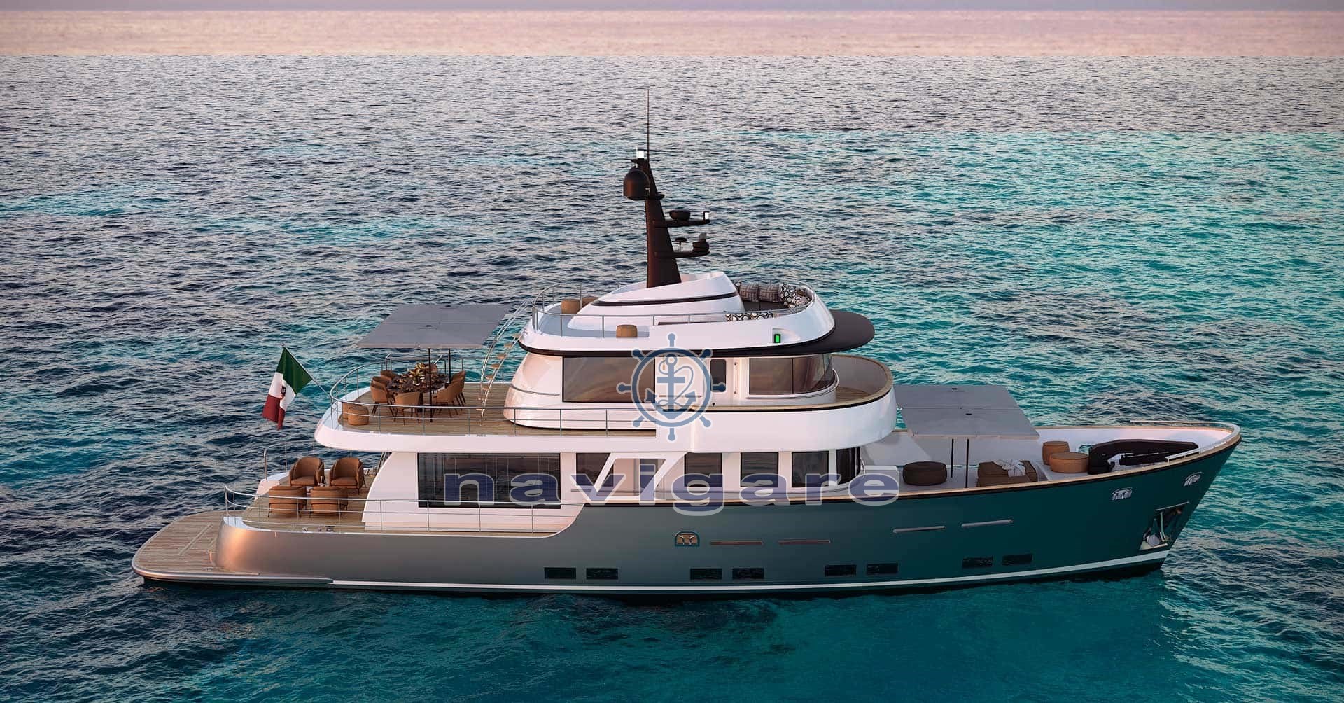 Terranova-yacht-t90-lato-sinistro