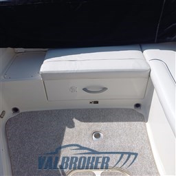 Bayliner 702 Cuddy (17)