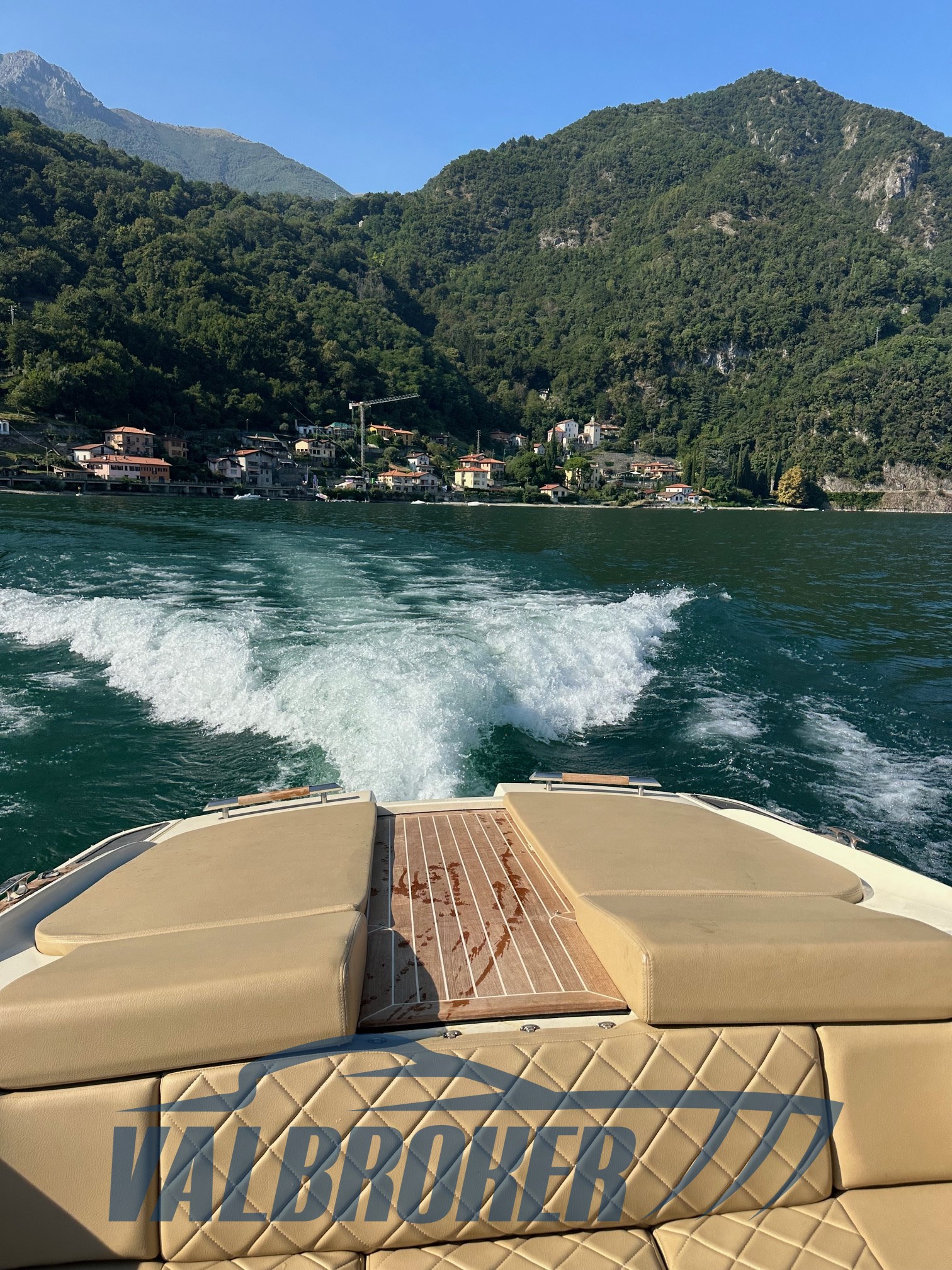 Chris Craft 32 como (5)