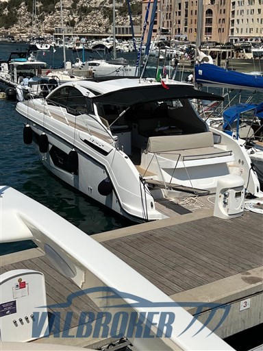 Azimut Atlantis 43 esterni (2)