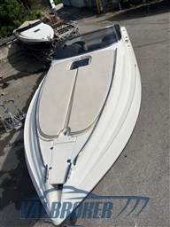 Performance Marine 907 2004 (10)