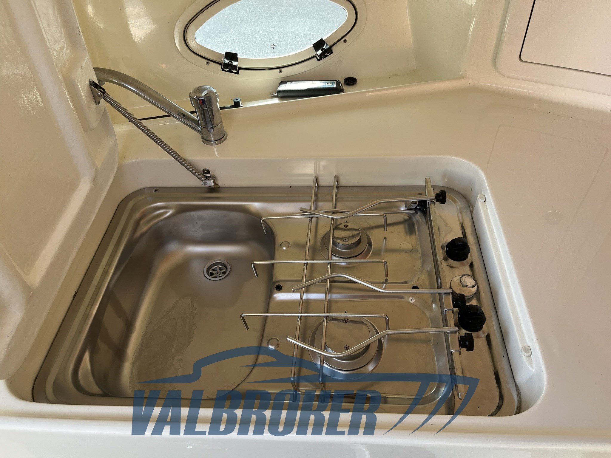 Performance Marine 907 2004 (2)