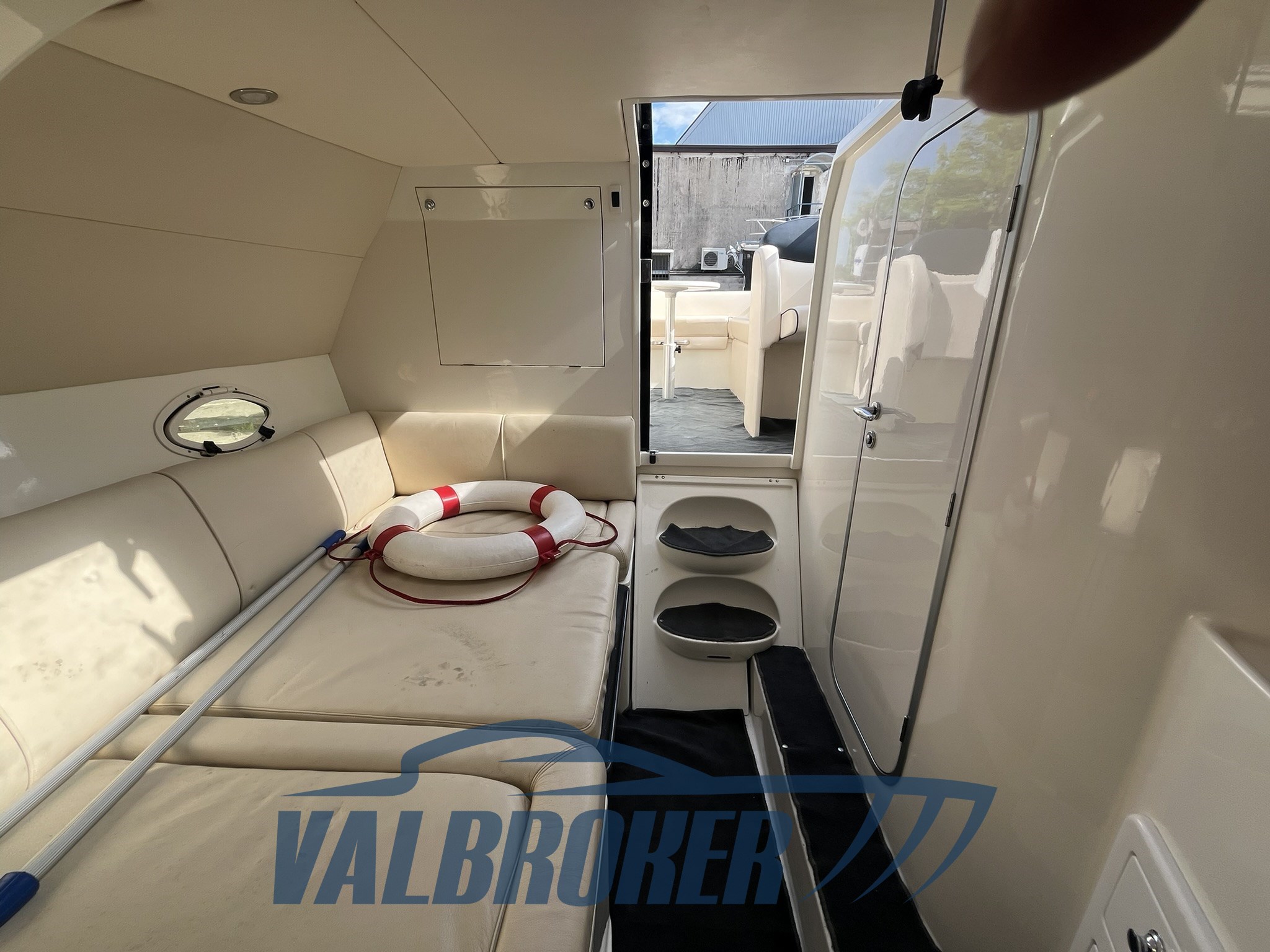 Performance Marine 907 2004 (37)