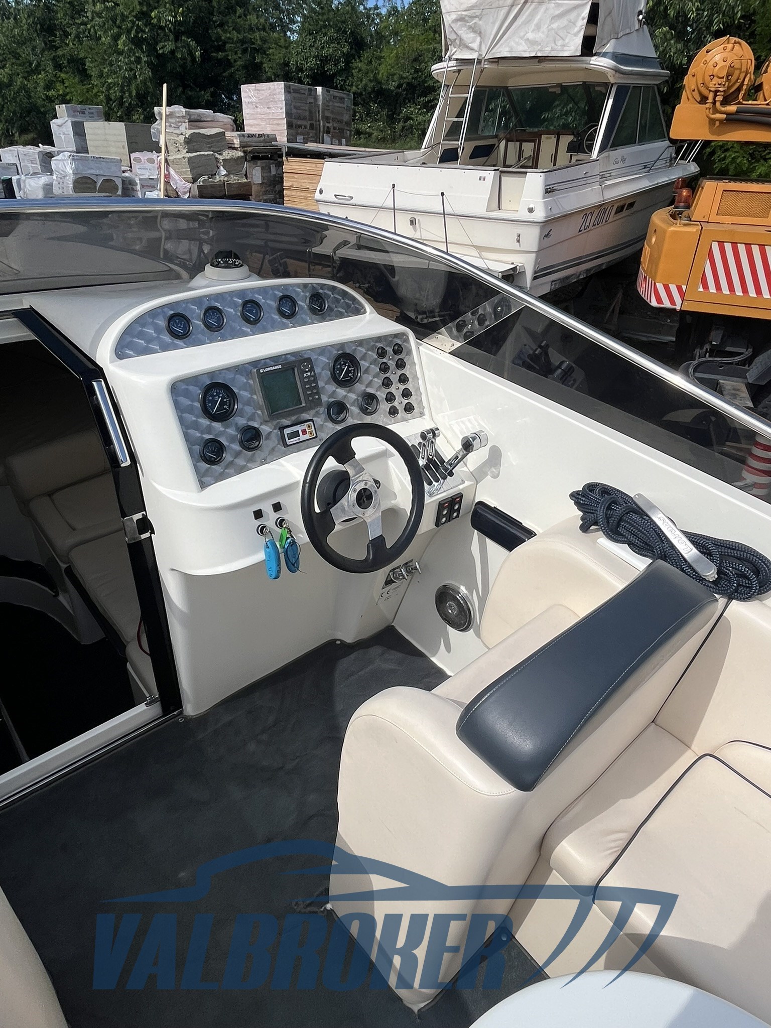 Performance Marine 907 2004 (21)