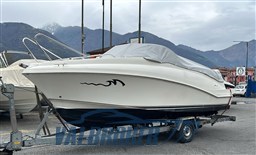 Quicksilver Active 645 Cabin(5)
