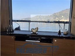 Absolute 68 Navetta (10)