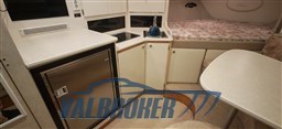 Bayliner 3055 interni (3)