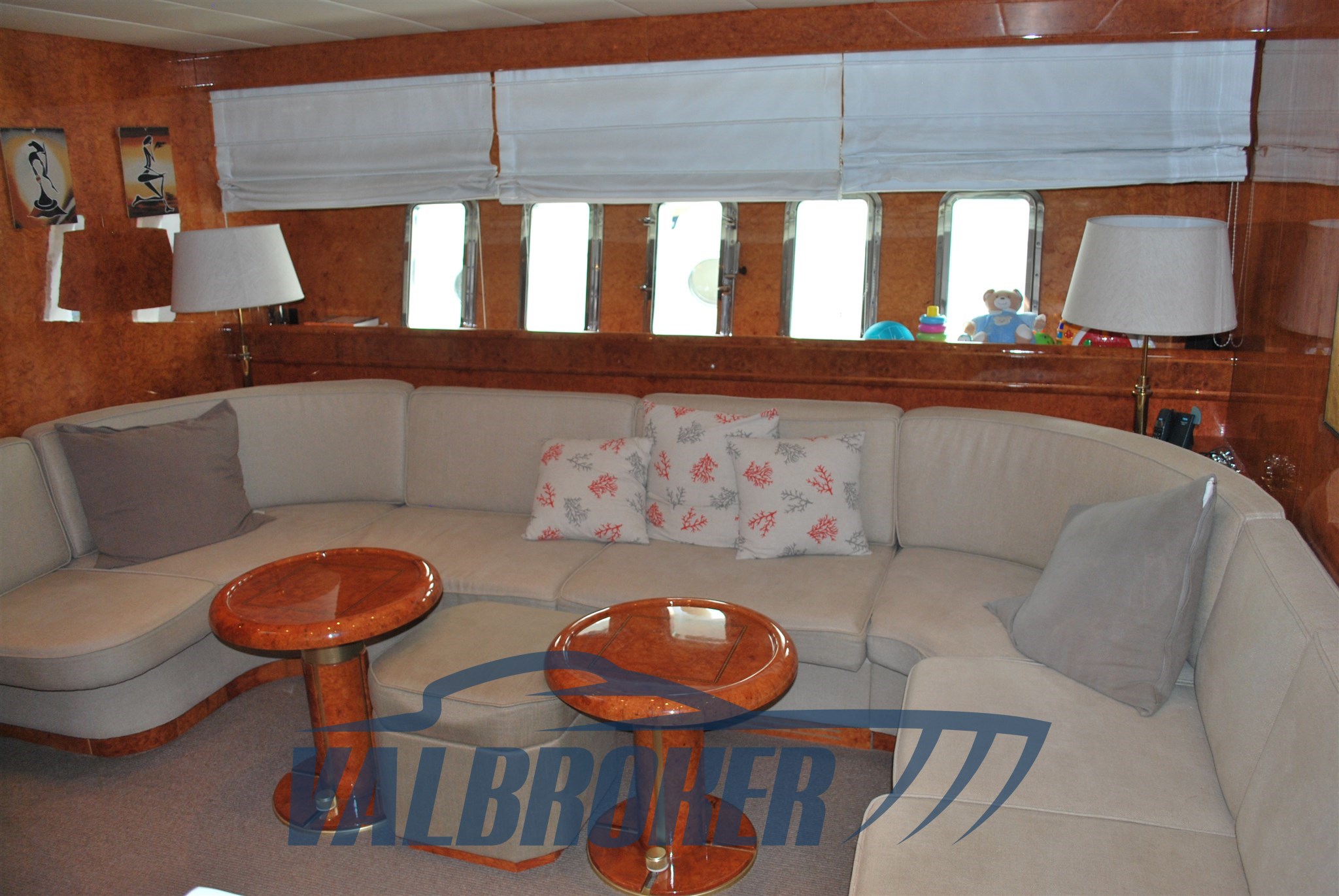 Mangusta 72 Liguria - Interni (15)