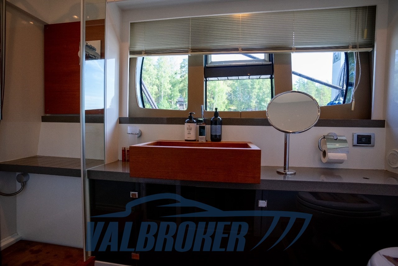 Fairline Targa 64 GT 2008 (18)