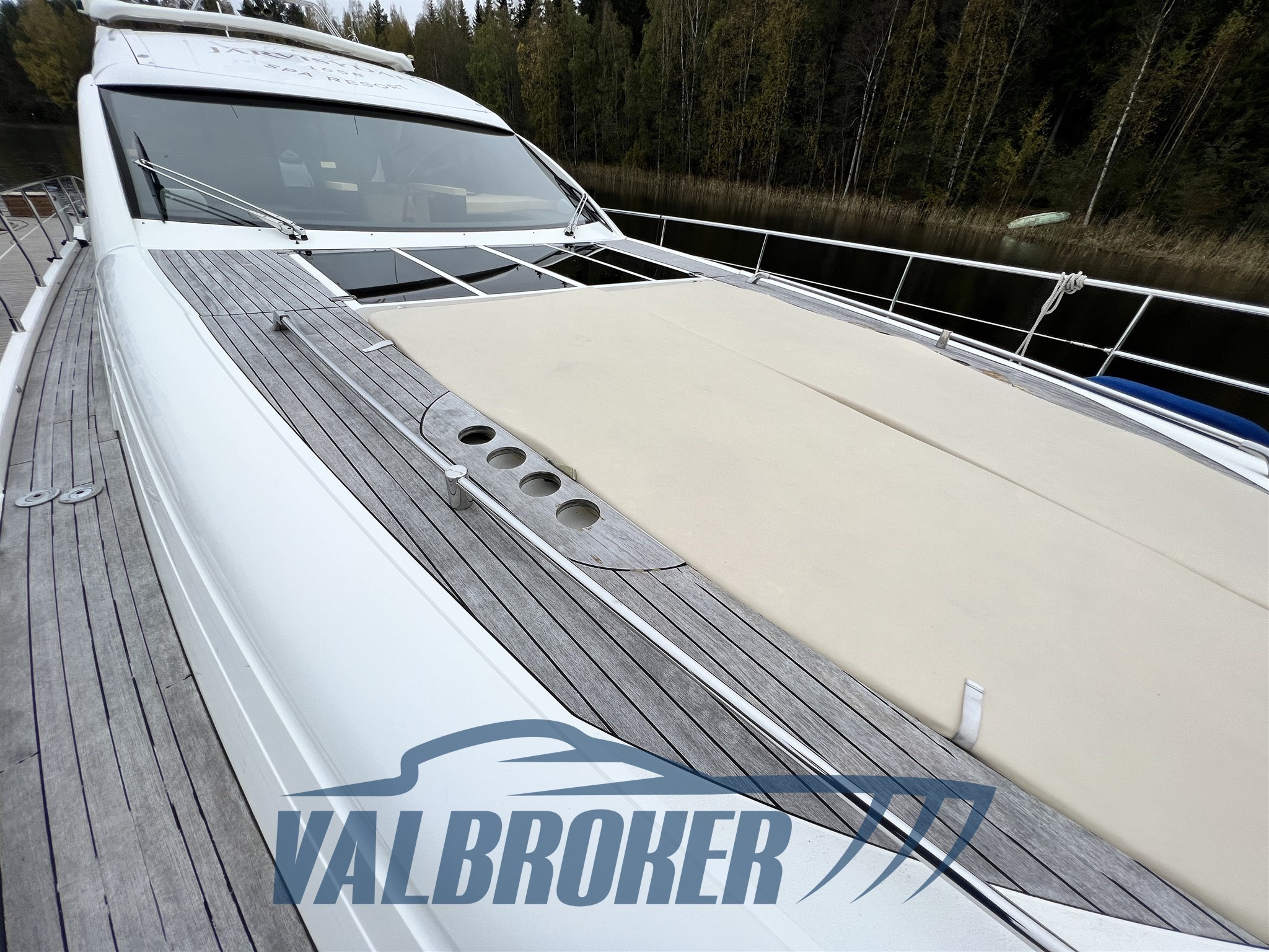 Fairline Targa 64  (42)