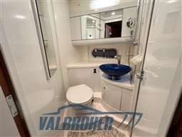 Sealine c39 interni (15)
