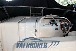 Sea ray 310 esterni (18)