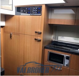 Fairline Squadron 48 2018 (8)