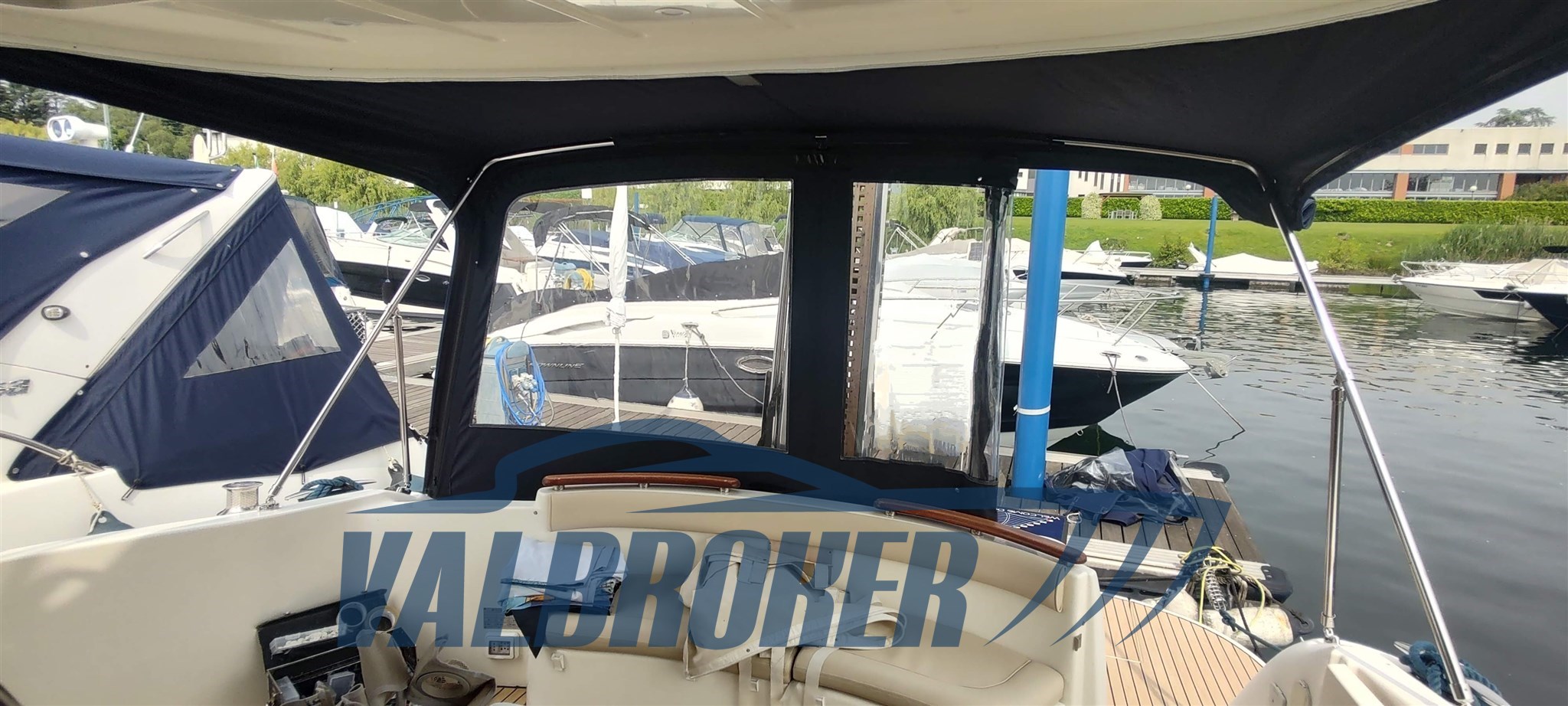 Jeanneau Prestige 42 esterni(7)