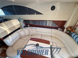 Fairline Phantom 40 interni (7)