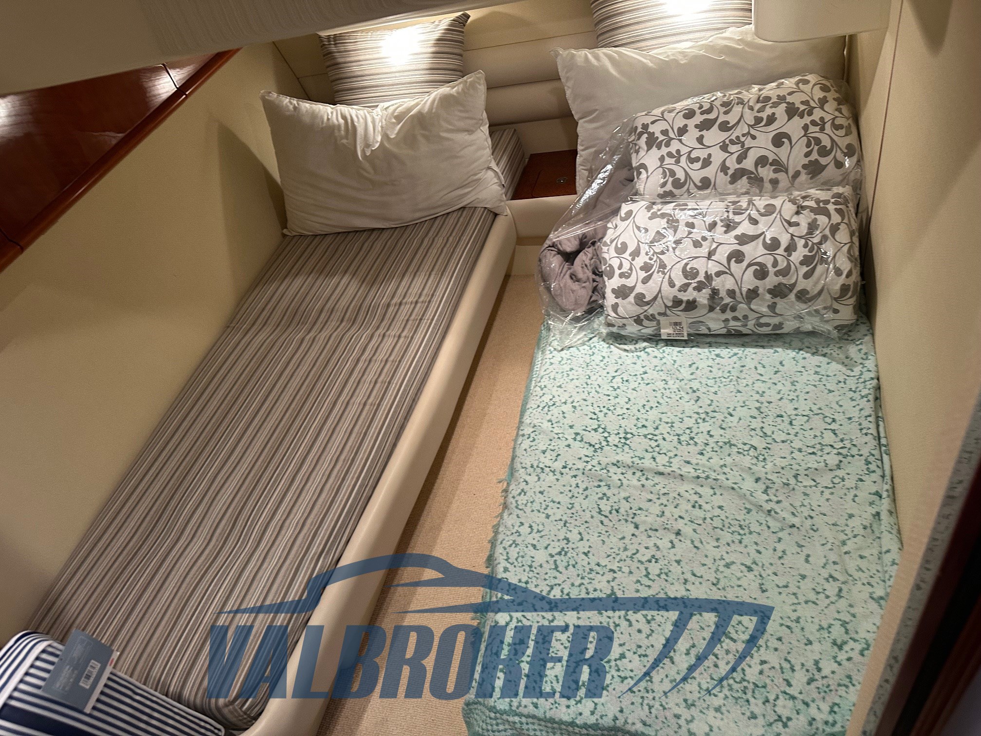 Fairline Phantom 40 interni (2)