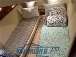 Fairline Phantom 40 interni (2)