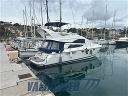 Fairline Phantom 40 (1)