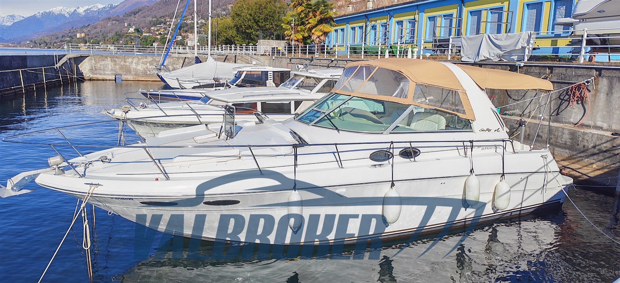 Sea ray 310 esterni (8)